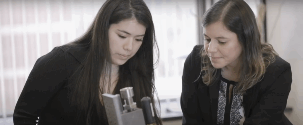 Nicole Méndez, criminology student at the University of Pennsylvania, helps Maria Cuellar—assistant professor of criminology, statistics, and data science—decipher forensic data in the Telling Our Stories premiere.